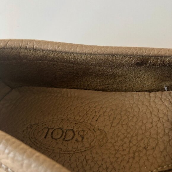 TODS Women's driving shoes pebbled leather, buckle Tan Natural Beige EU 37 US 7 - Picture 13 of 16